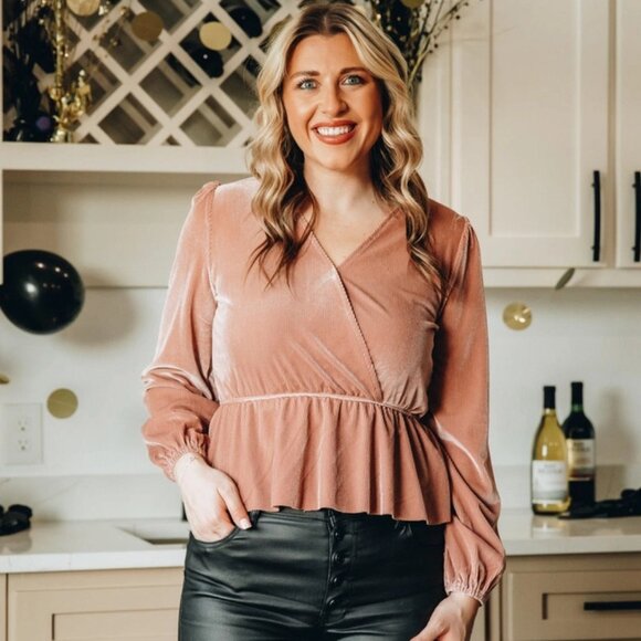 Southern Grace Tops - Grace + Emma - Stop and Smell the Roses Top - 2X